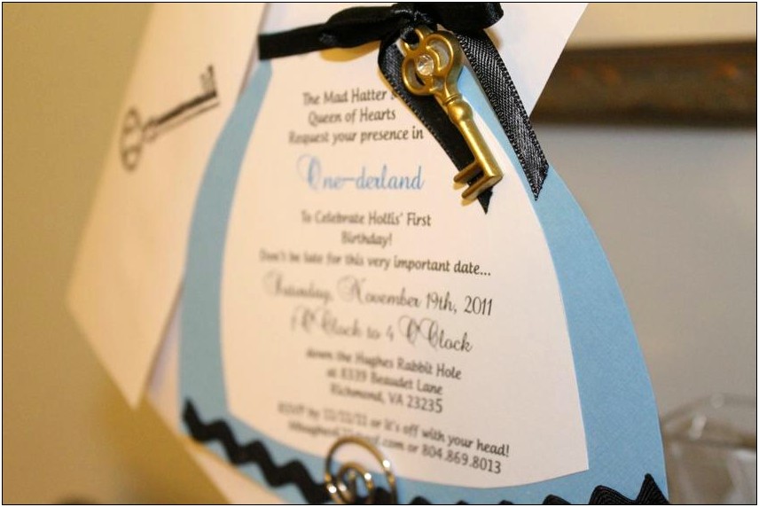 Diy Alice In Wonderland Wedding Invitations