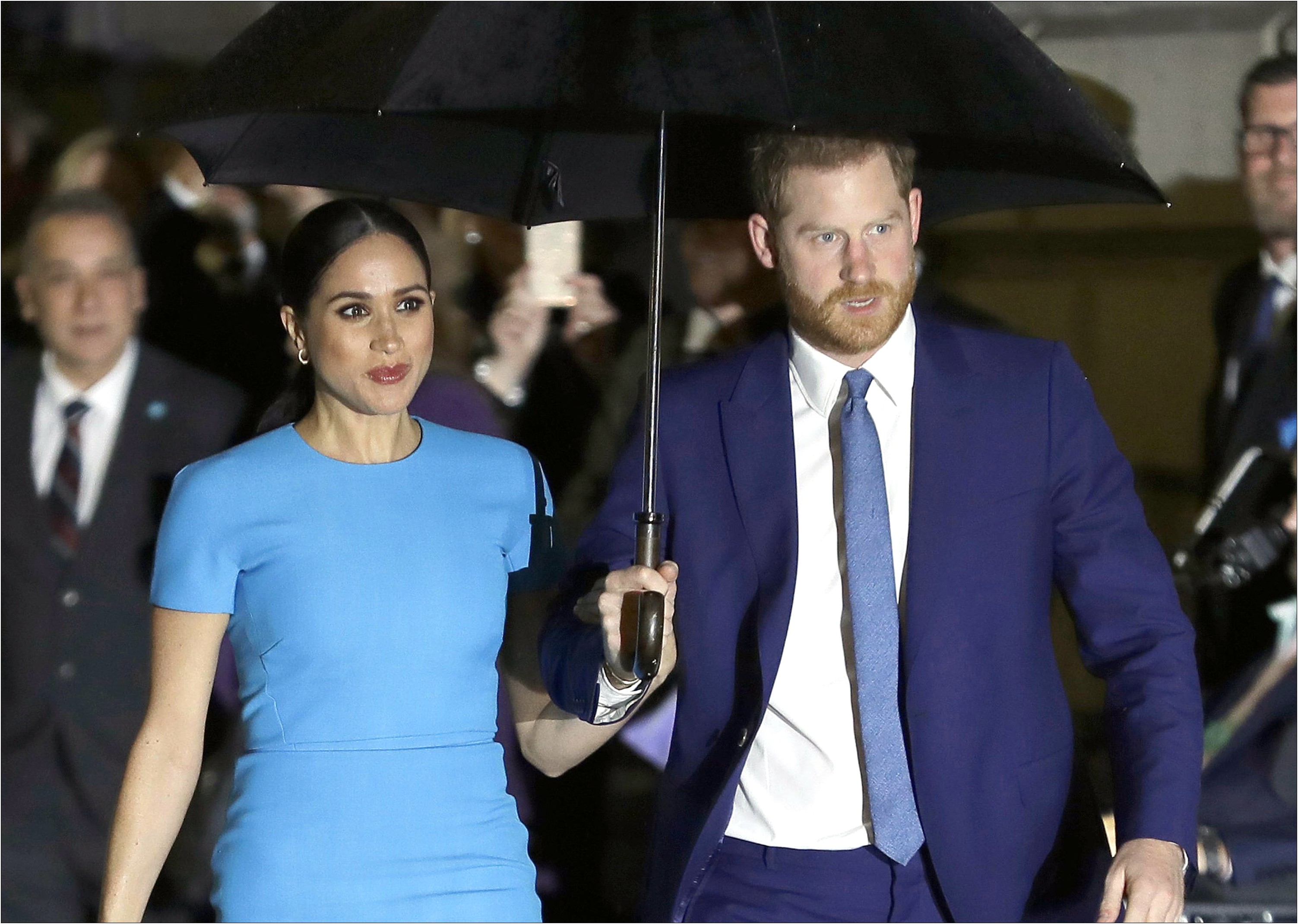 Girl Cries Because Not Invited To Royal Wedding