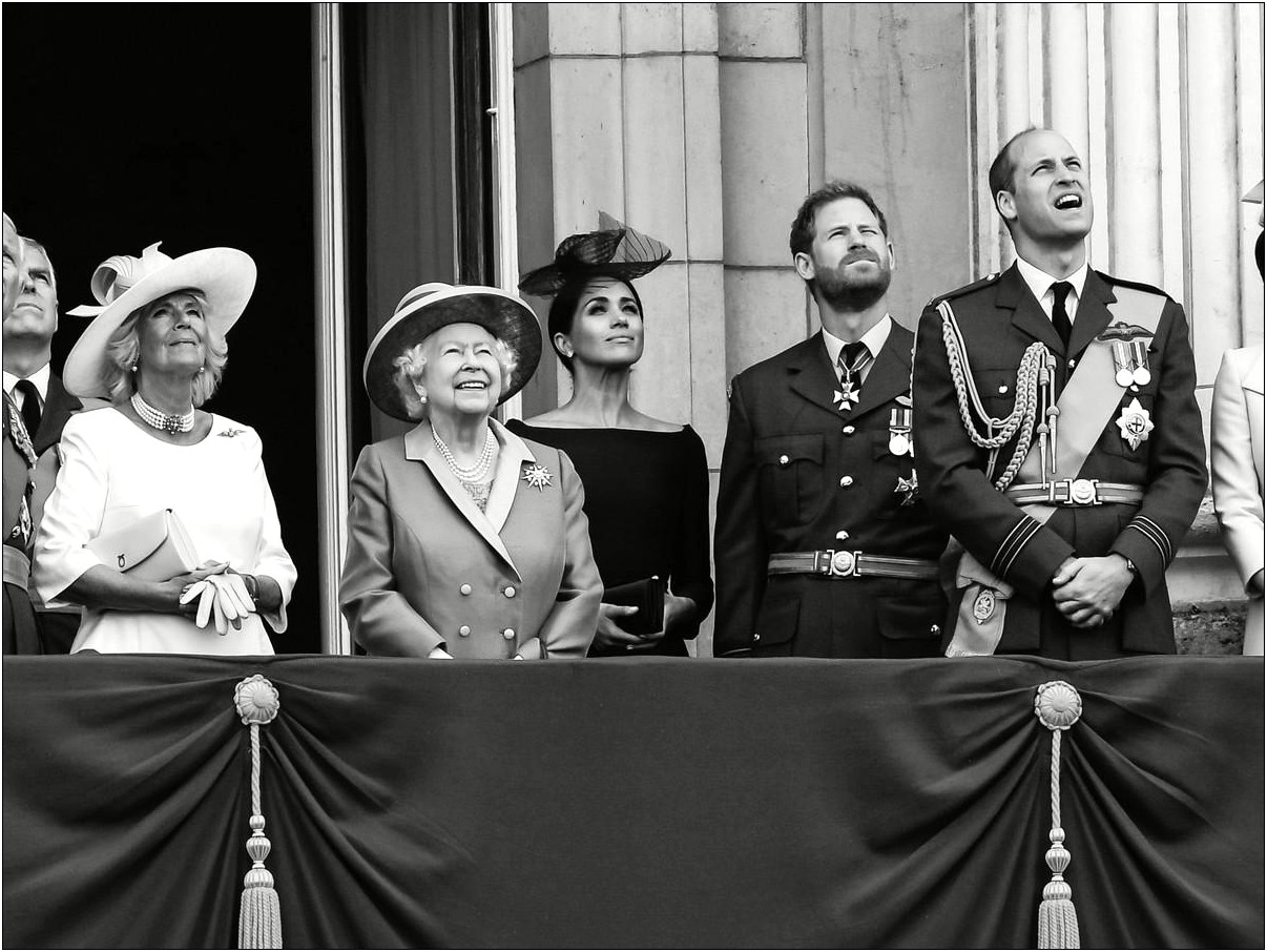 Little Irish Girl Not Invited To Royal Wedding